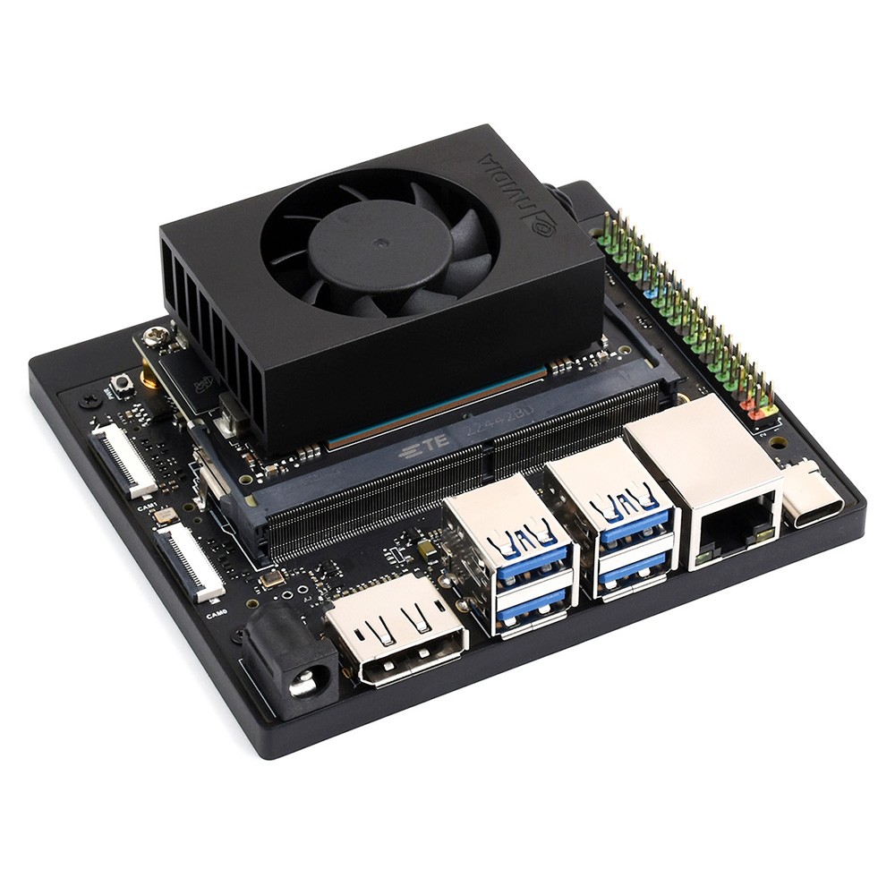 NVIDIA Jetson Orin&trade; Nano 超級開發套件